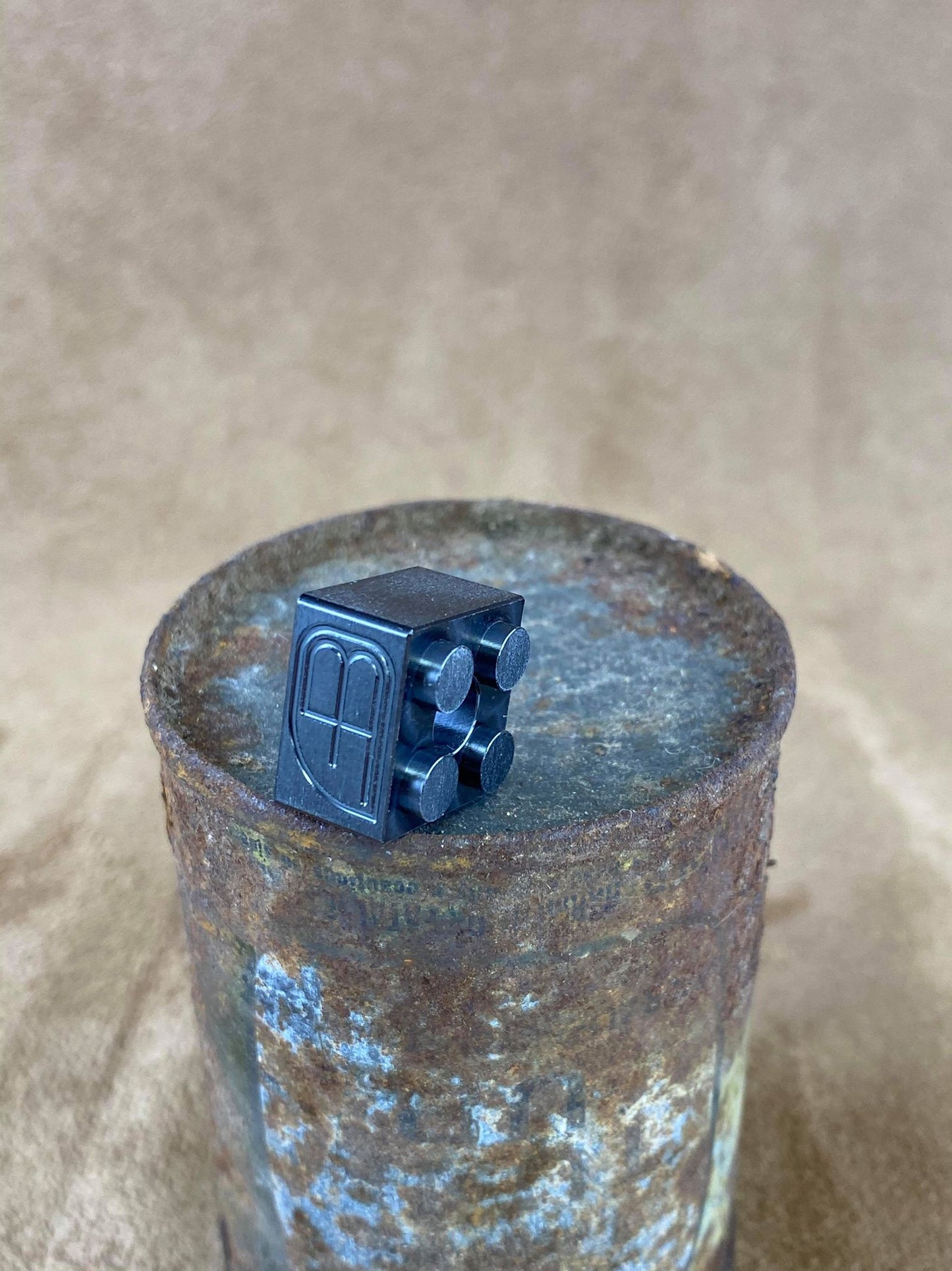 Zirconium LeBro