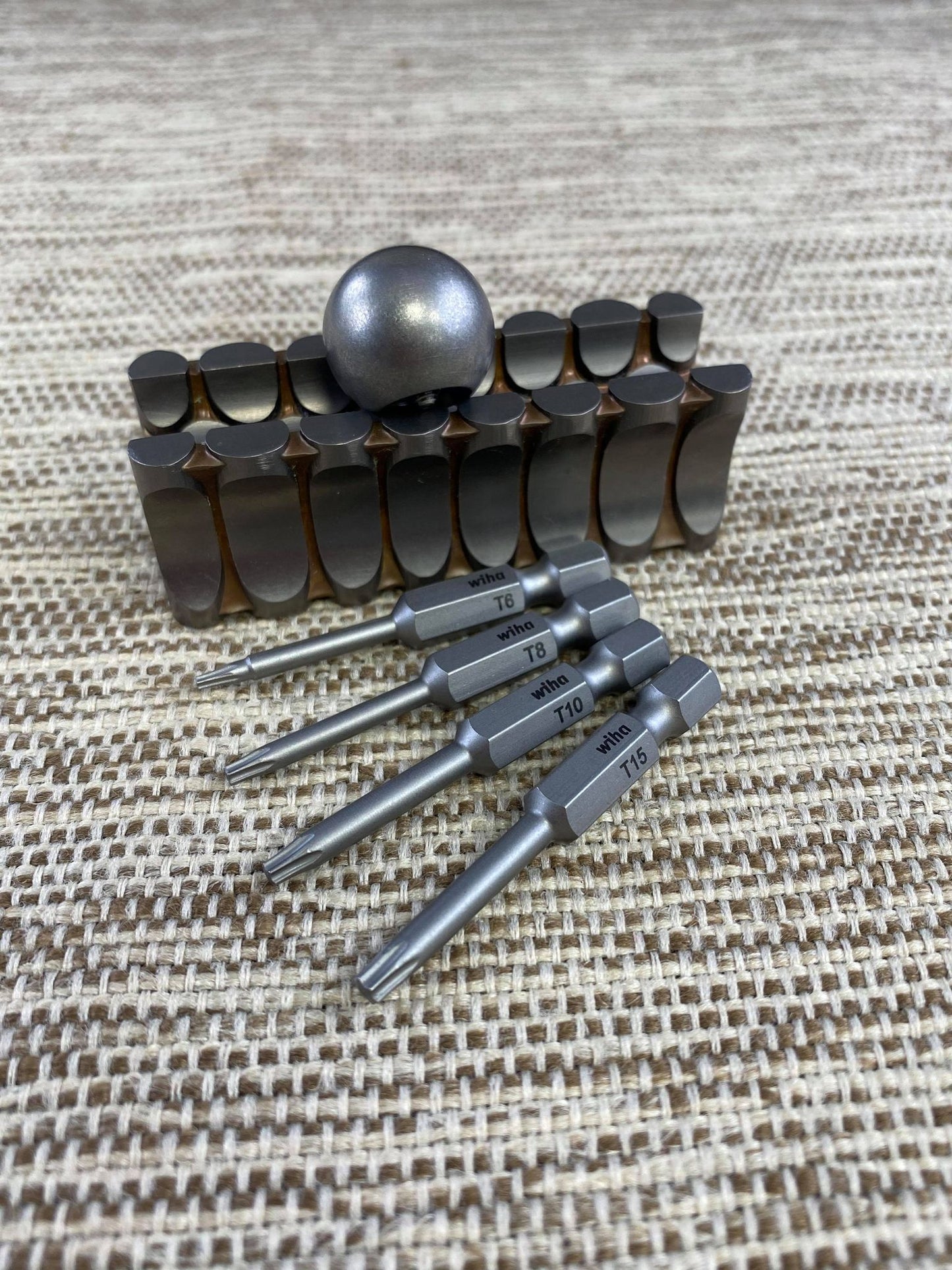 Screw-It Balls