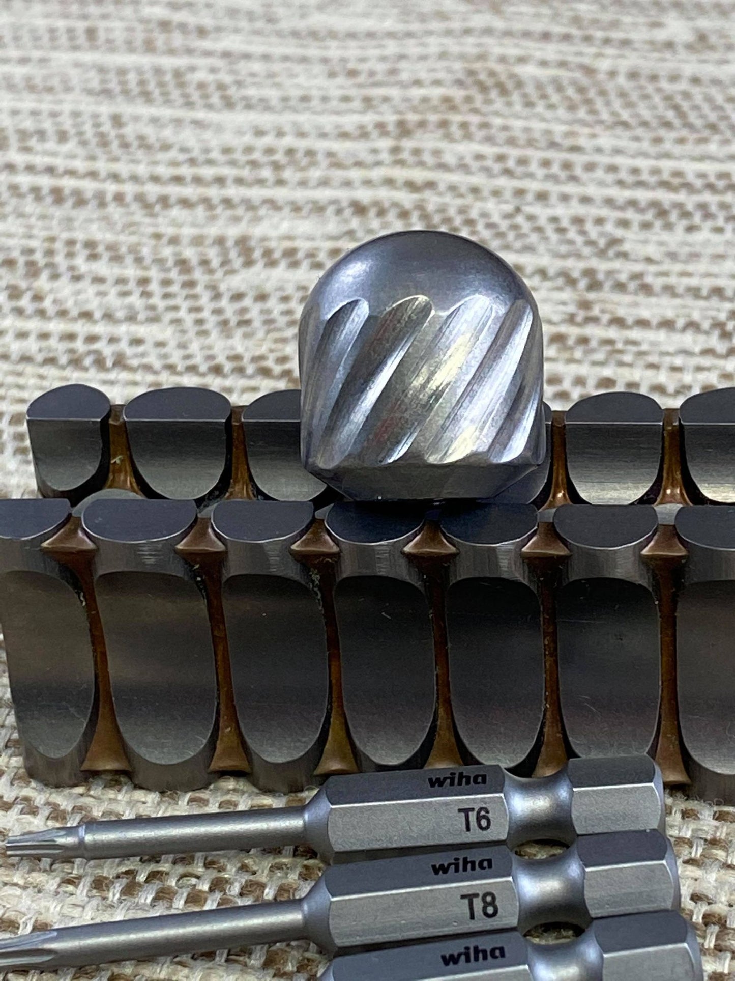 Screw-It Balls