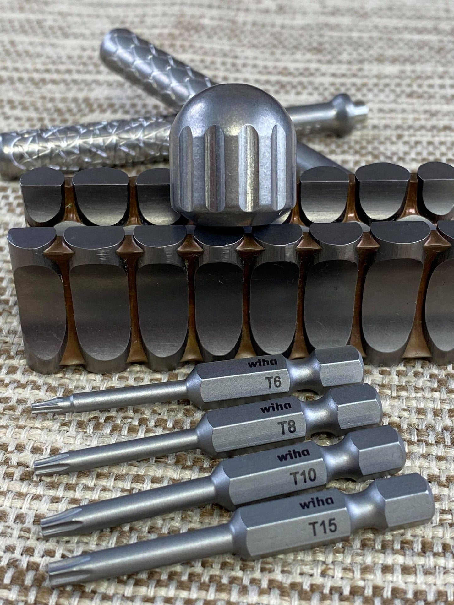 Screw-It Balls