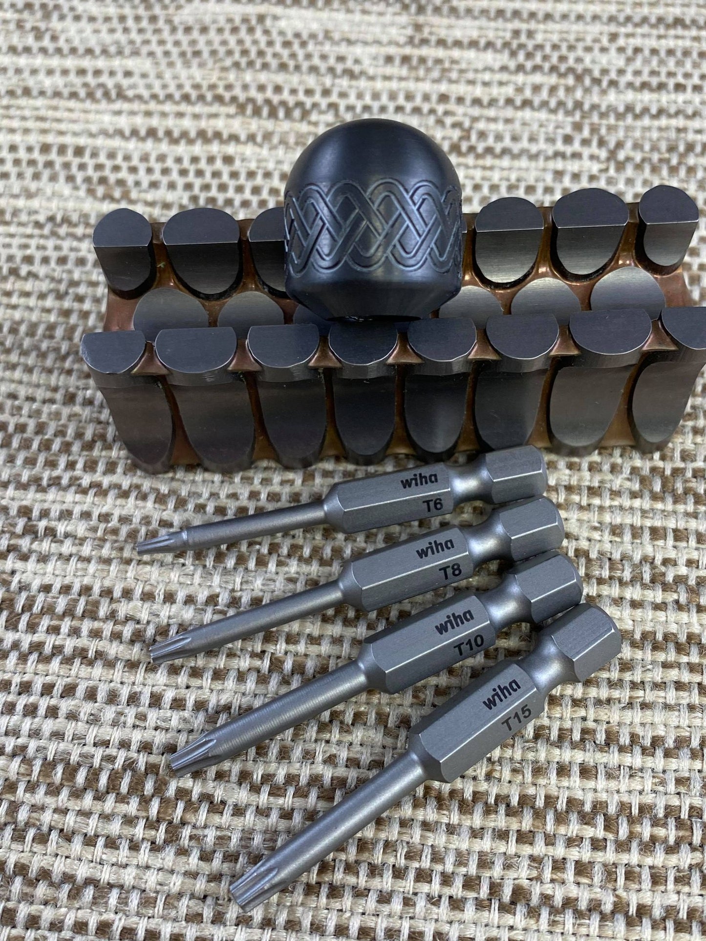 Screw-It Balls