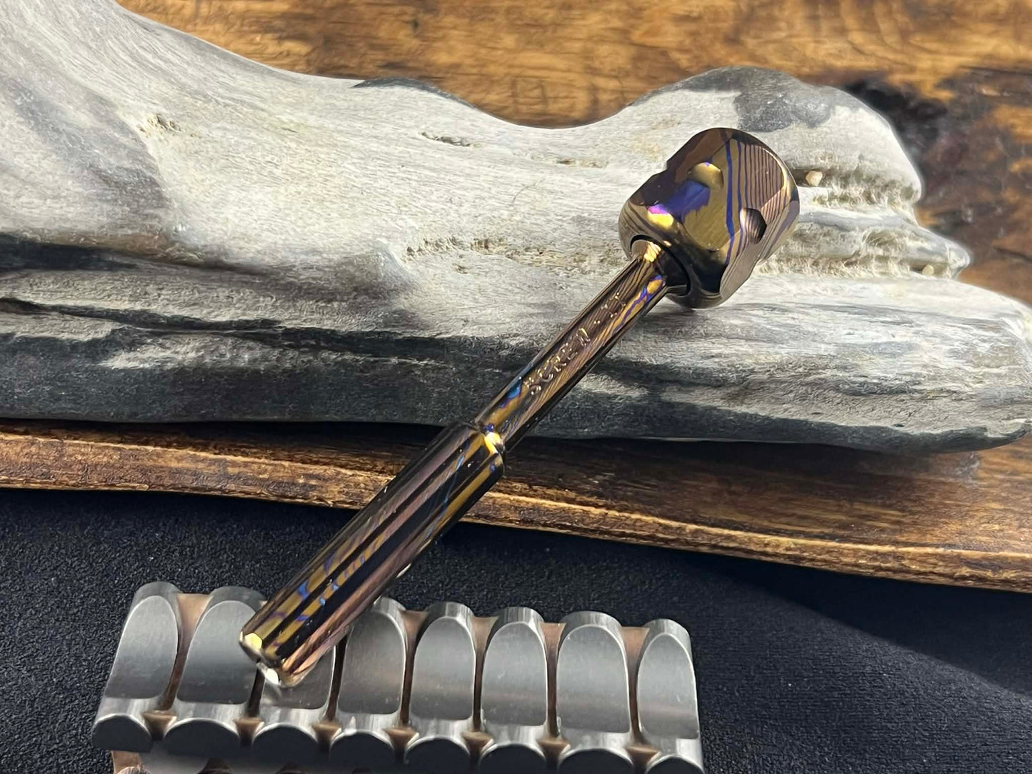 Exotic Screw-its